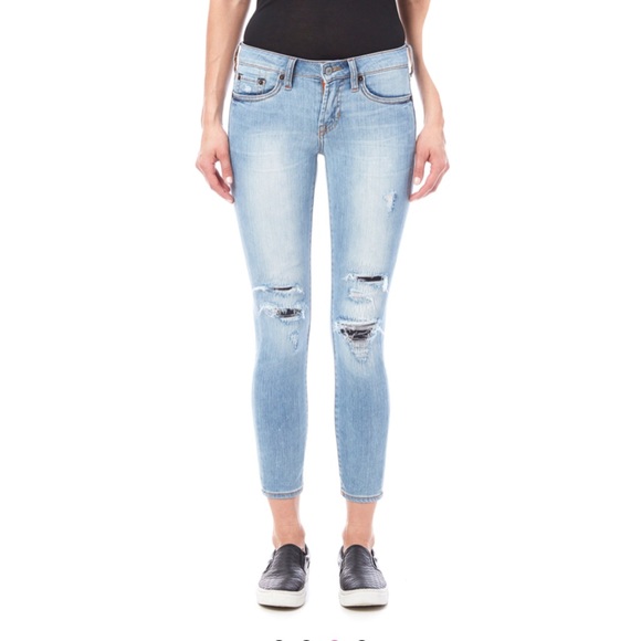 Jean Shop Destroyed Denim Jeans - Picture 5 of 16